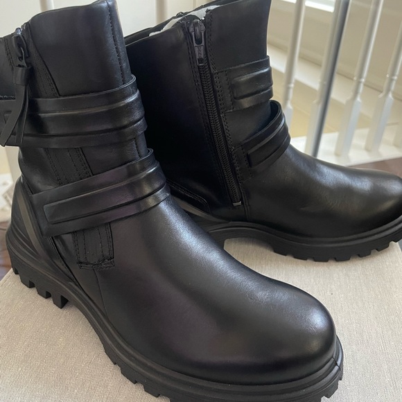 ECCO Tredtray W Moto Fashion Women’s Boot in sz 7 - 7.5 - Picture 5 of 8